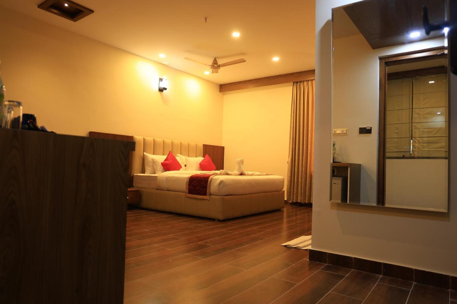 Hotel Anand Grand Hosūr 外观 照片